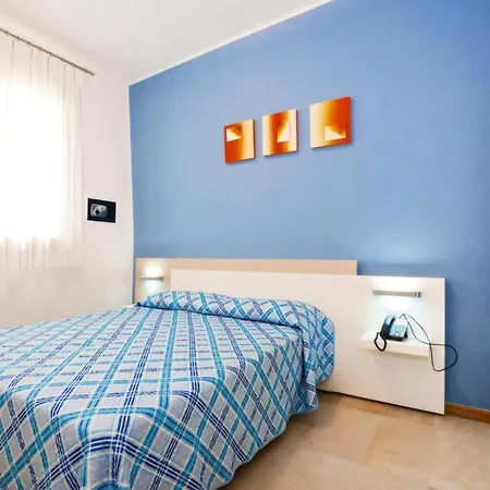 Apartment Holiday Villaggio Laguna Blu Lido Altanea - Ivn01430-dyb
